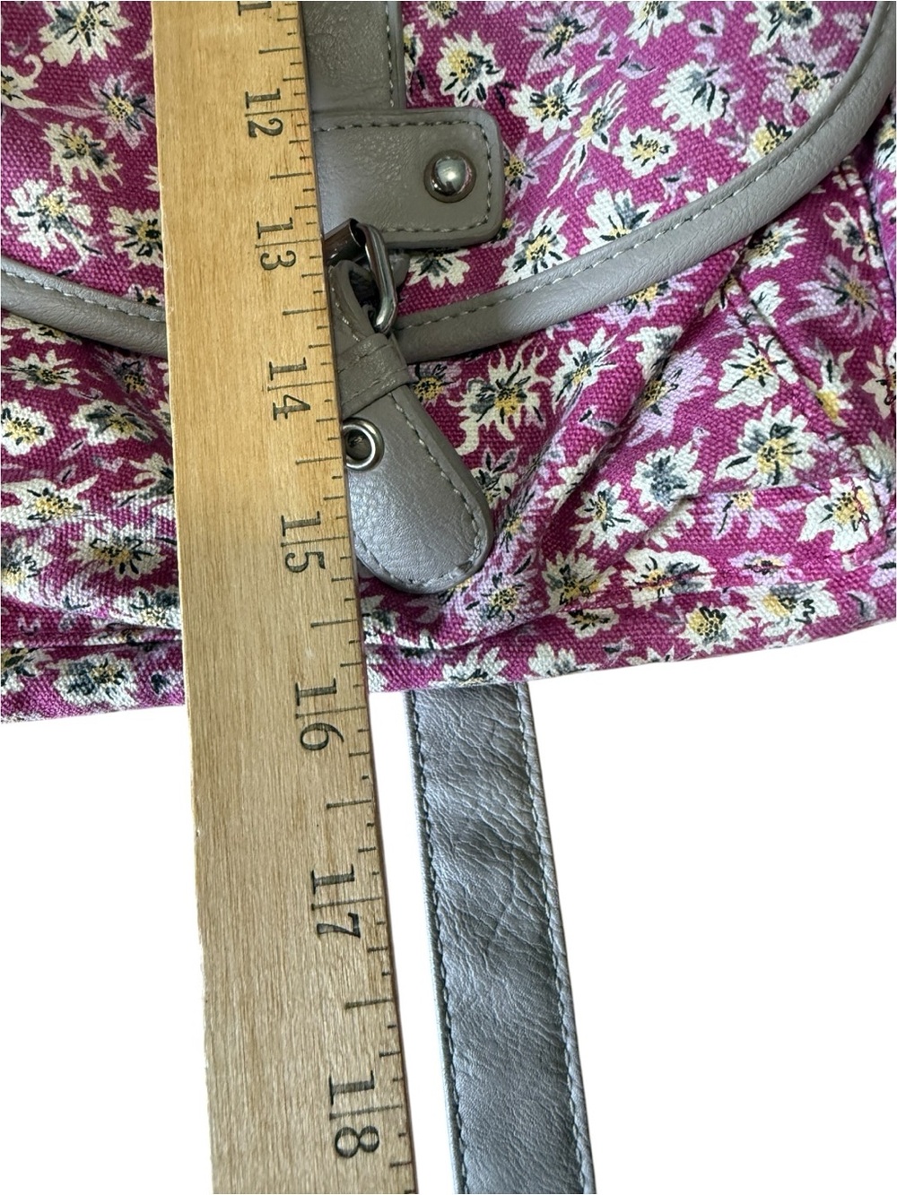 Candies Floral Backpack Cinch Snap Closure Bag Purple Vintage Retro pockets - Picture 7 of 8